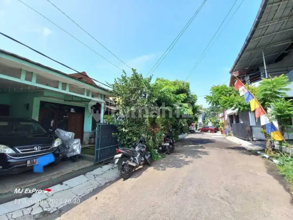 Rumah Siap Huni Terawat di Komplek Antapani Bandung