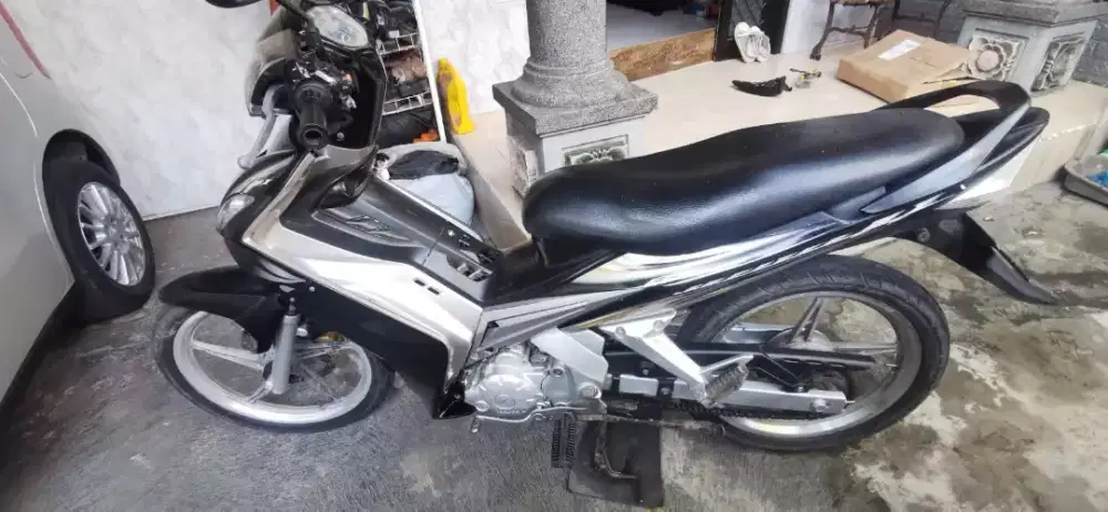 Yamaha Jupiter MX 135 tahun 2007 terawat