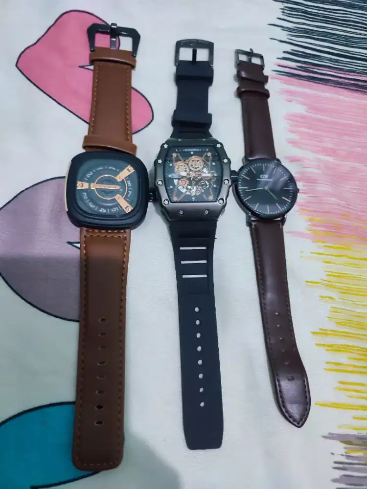 Jam Tangan 3 Pcs Merk DW, RichardMille dan SevenFriday