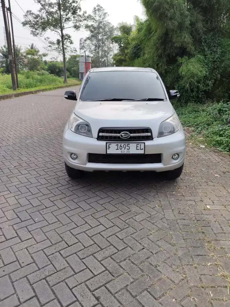 Terios ts extra 2014 jual