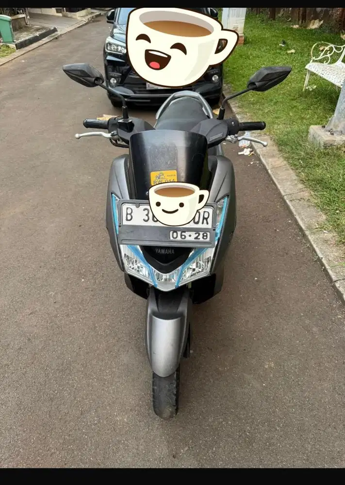 Motor Lexi 2018 Abu Surat Lengkap kondisi bekas murah