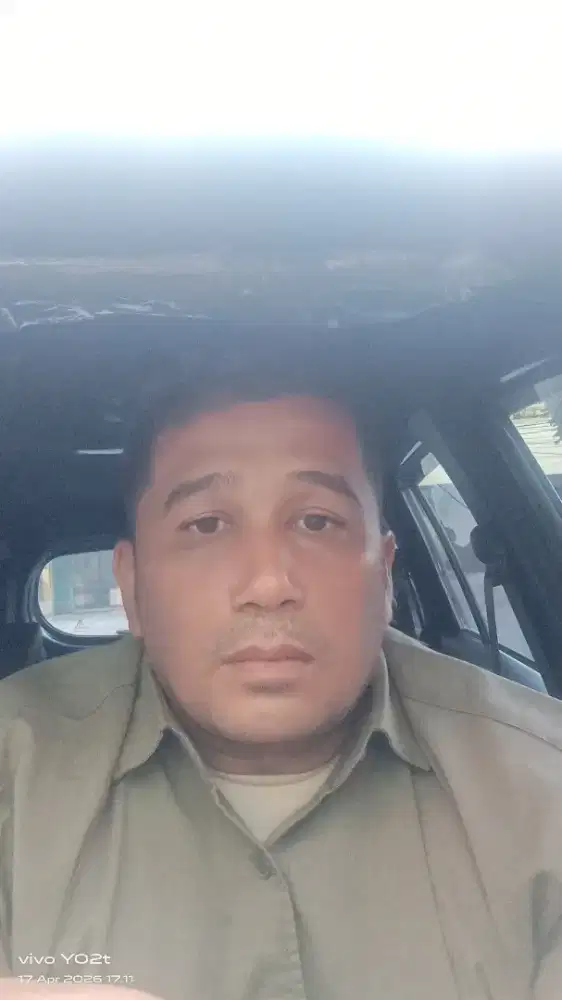 Saya mencari kerja sebagai driver
