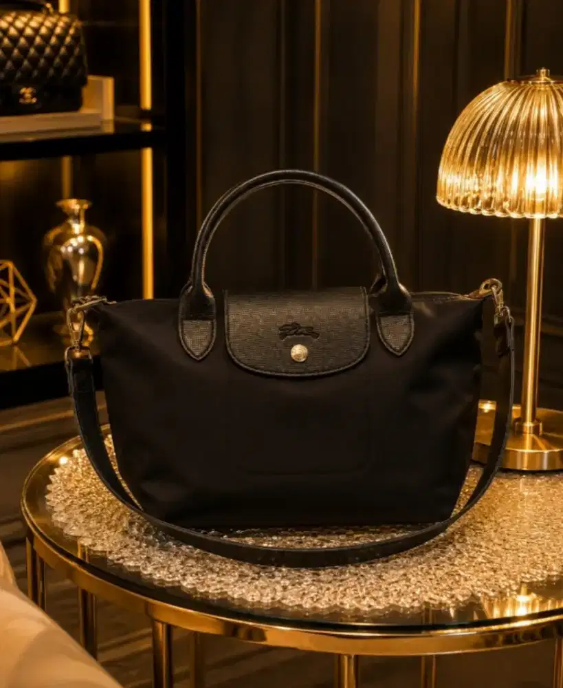 LONGCHAMP size M
