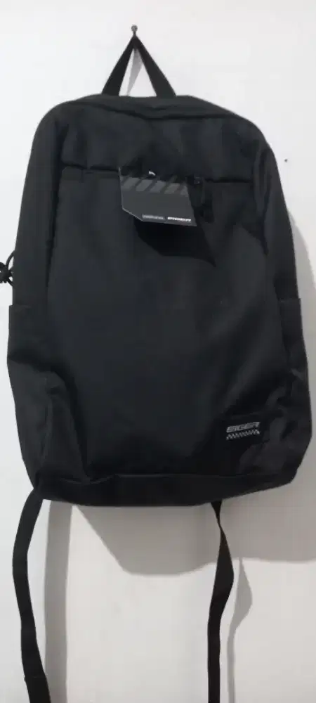 Tas Ransel Hitam Dove