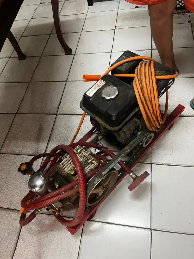 Mesin cuci motor