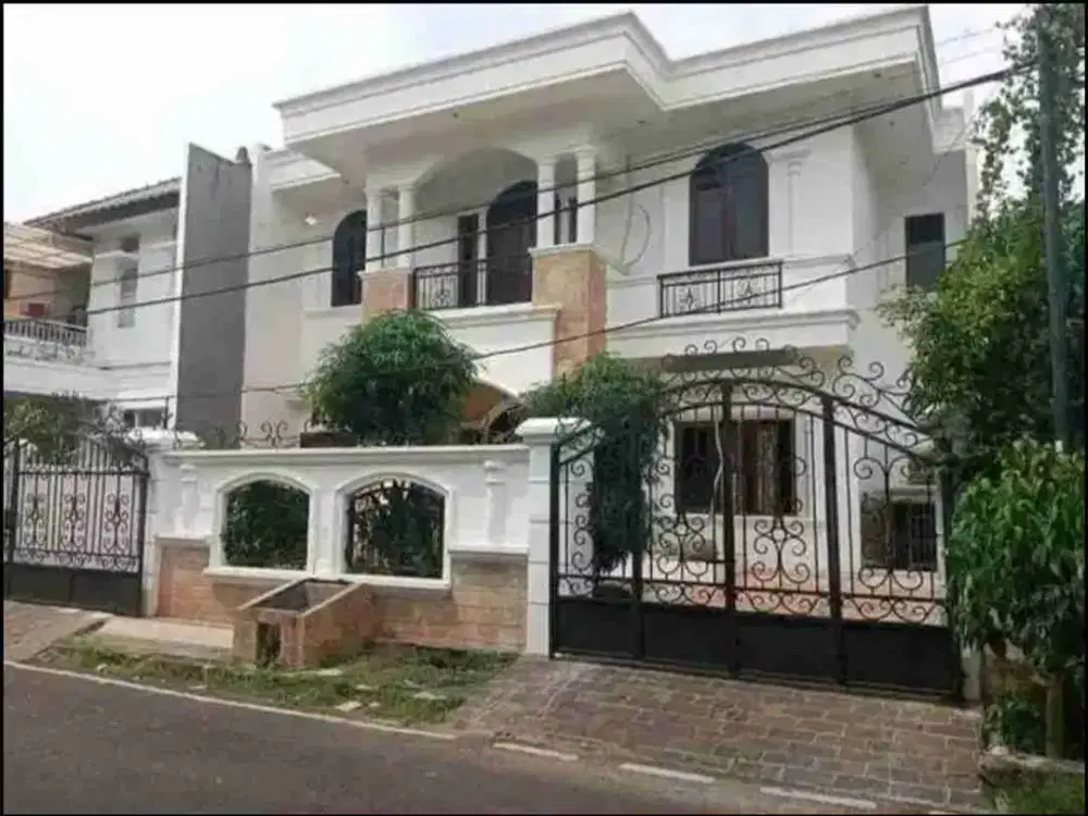 RUMAH MEWAH DI BILLYMOON PONDOK KELAPA
