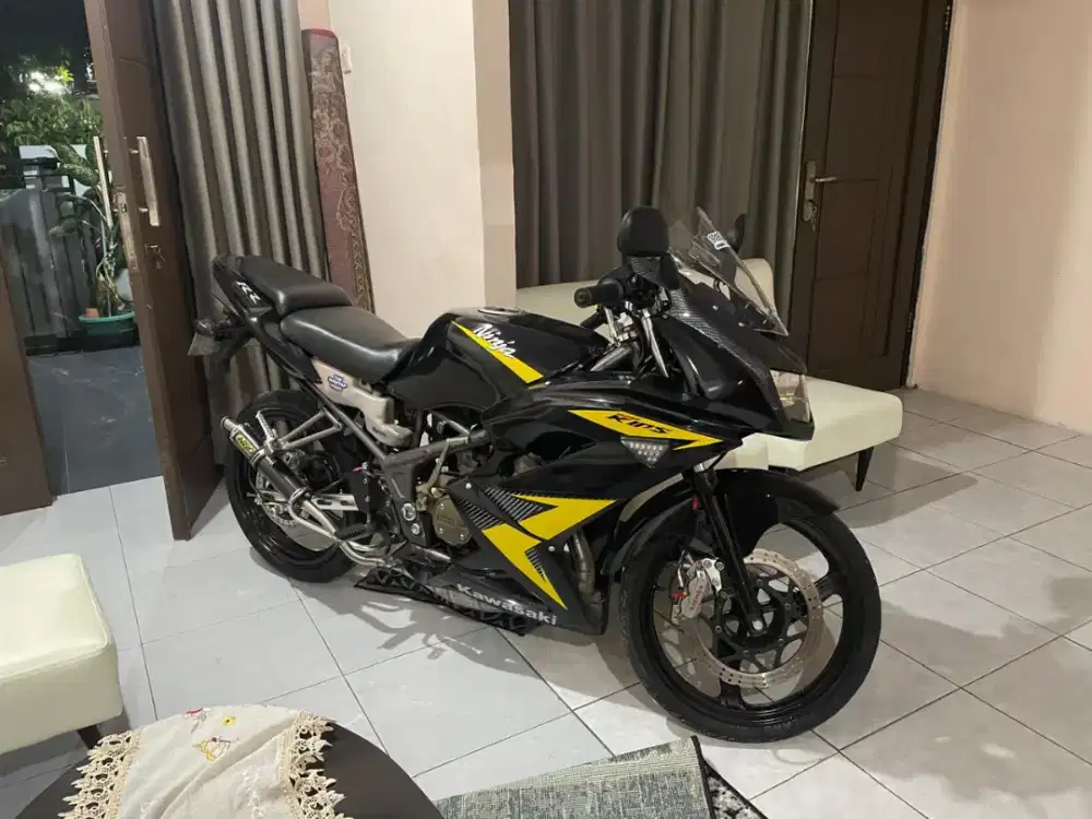 Kawasaki Ninja RR