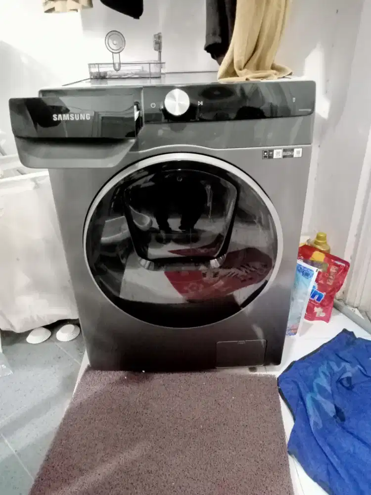 Front-Load Washer Ecobubble 13 kg