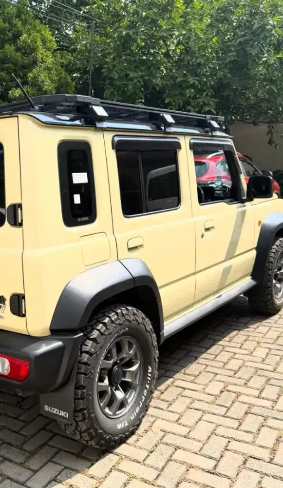 Jimny 2024 AT full var