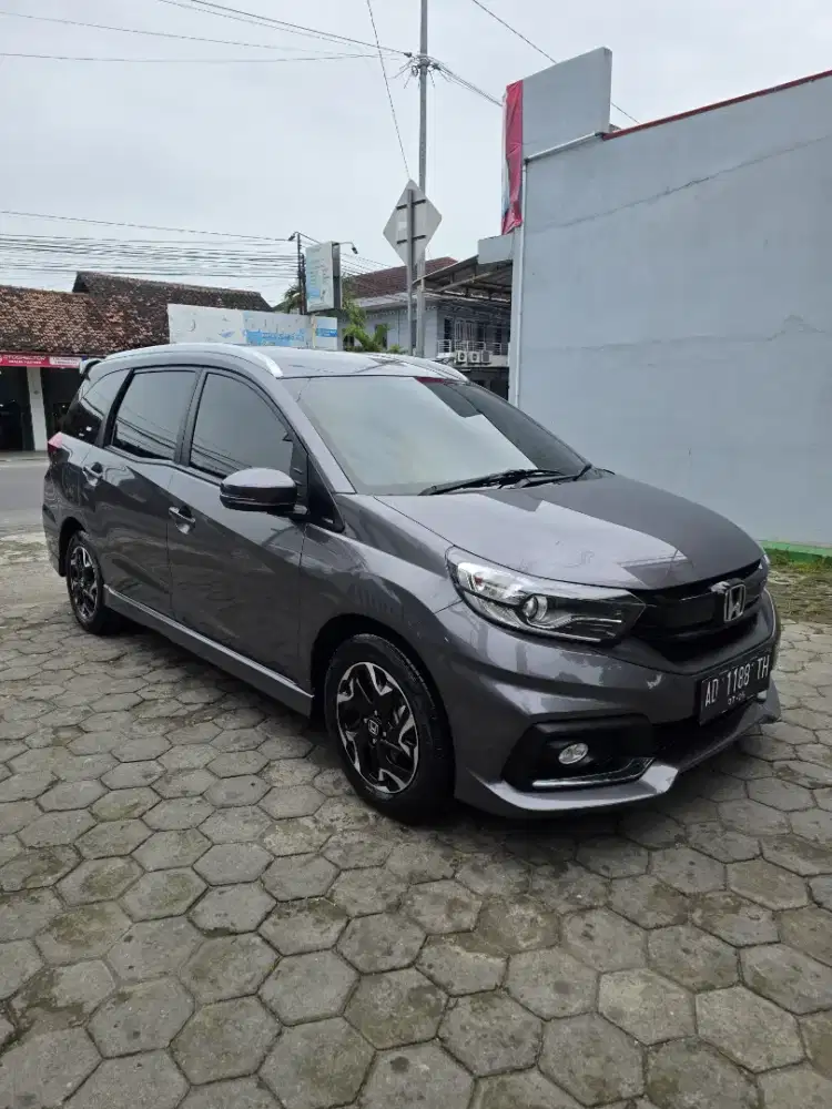 Mobilio rs matic 2021