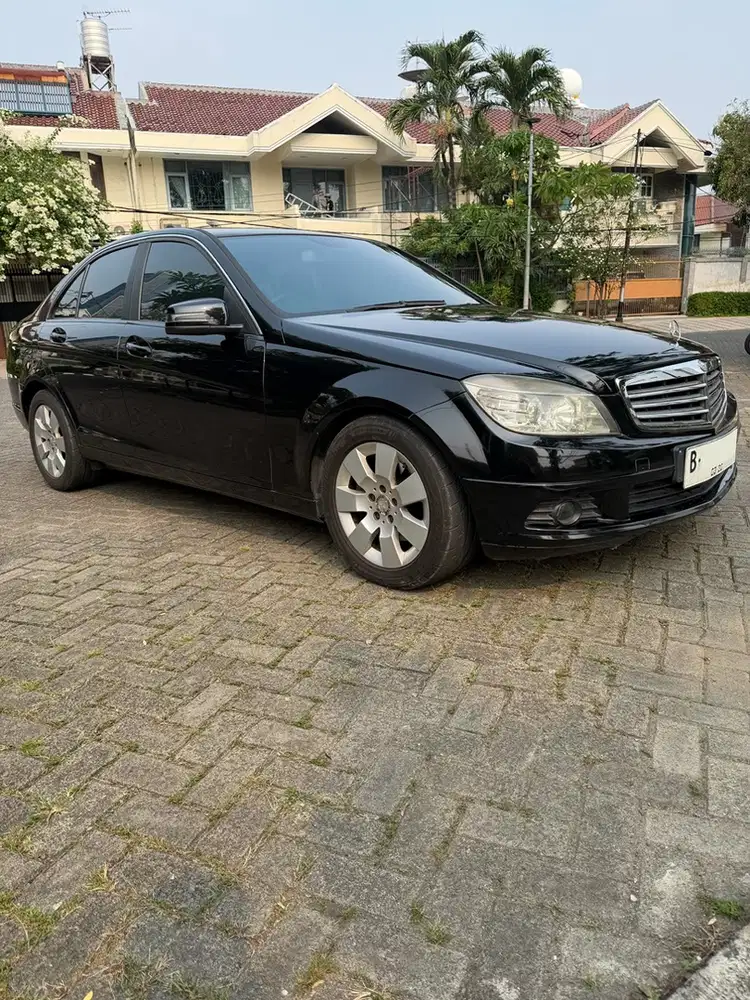 Mercedes-Benz C200 2010 NO AUDI BMW TP MERCY