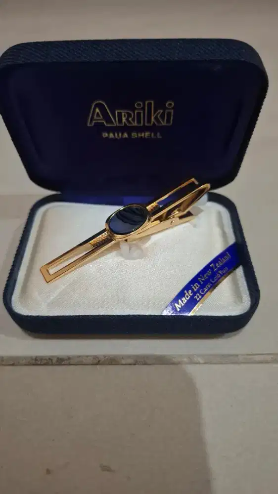 Penjepit dasi lapis emas 22k merk ariki new zealand