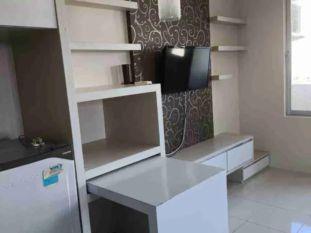 Disewakan murah Apartemen 2BR jadi 1 BR  Puncak Kertajaya Tower B