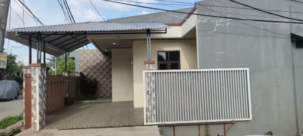 DIJUAL RUMAH CANTIK SIAP HUNI