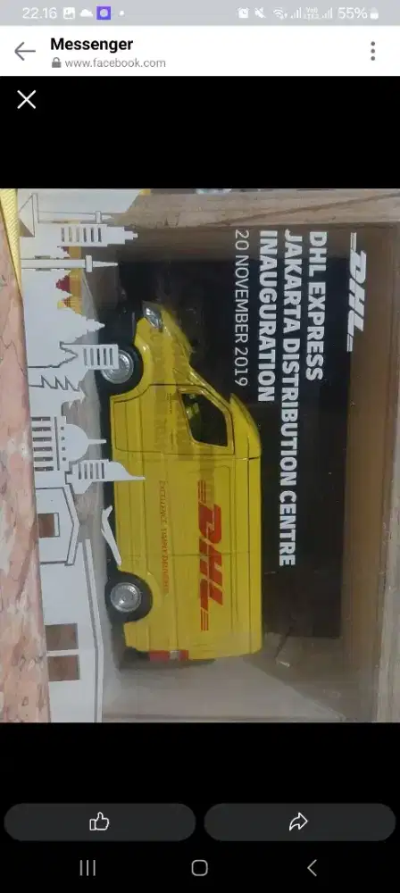 DHL Mersedez benz