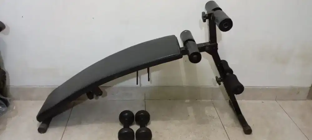 Kursi Sit up lengkung + 2 Dumble merek Kettler