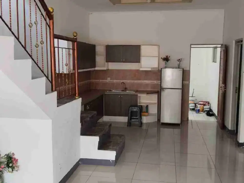 disewakan rumah di sayap Batununggal siap huni