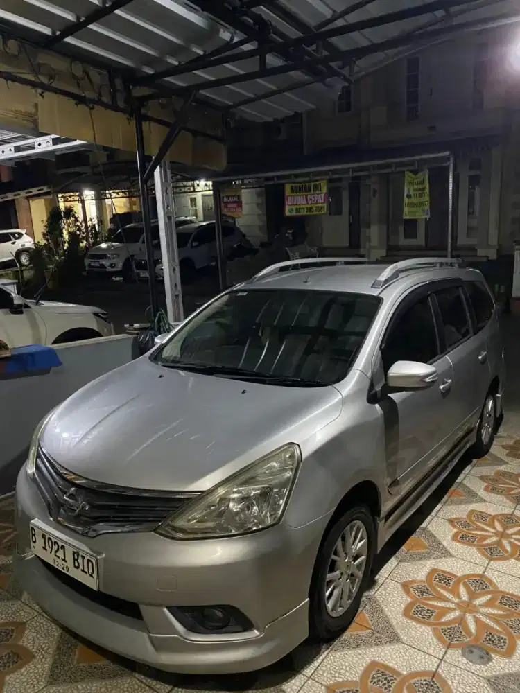 Nissan Grand Livina HWS 2014