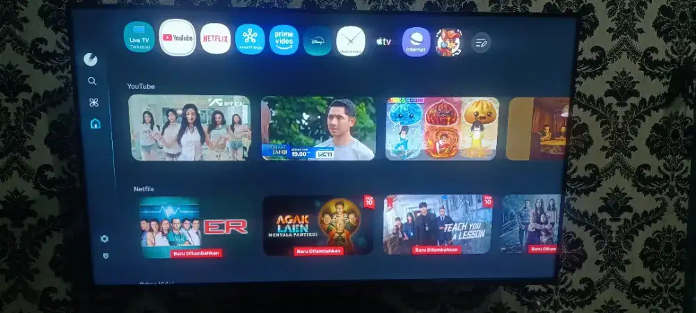 tv Samsung 43 inch Crystal Smart tv/Android tv 4K UHD HDR