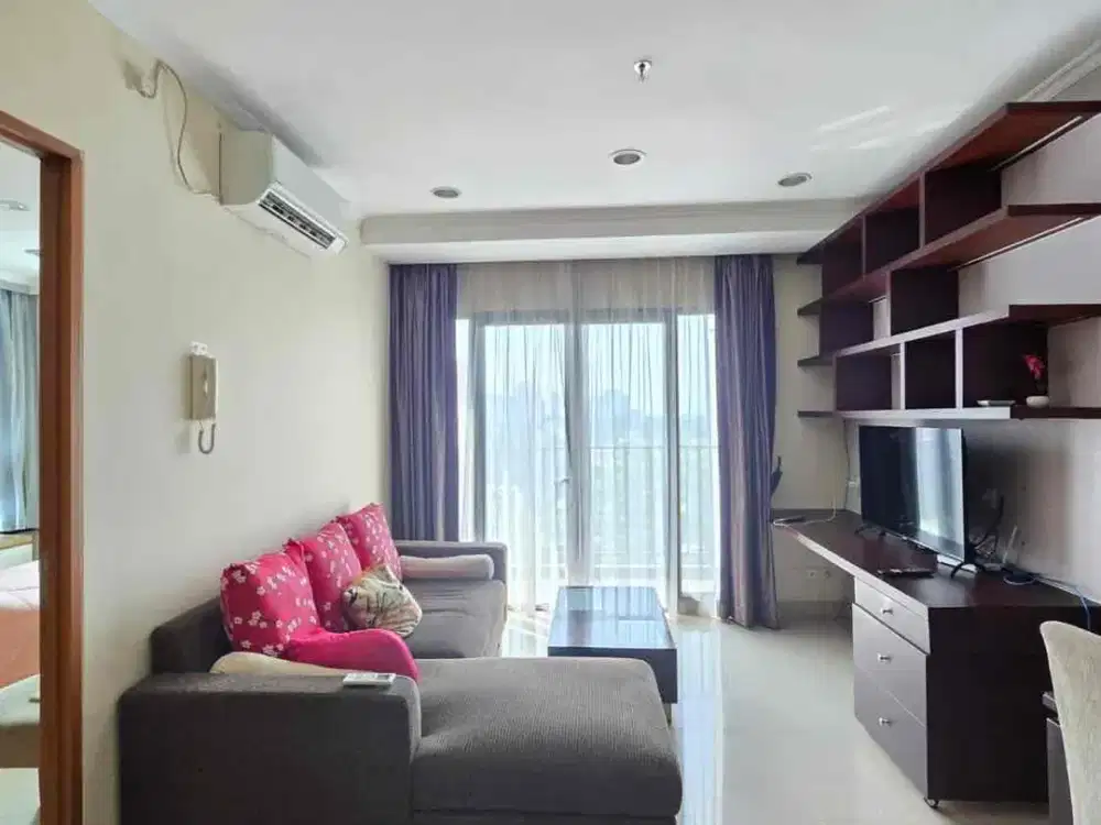 Dijual/Disewakan Full Furnished Apartment Hamptons Park