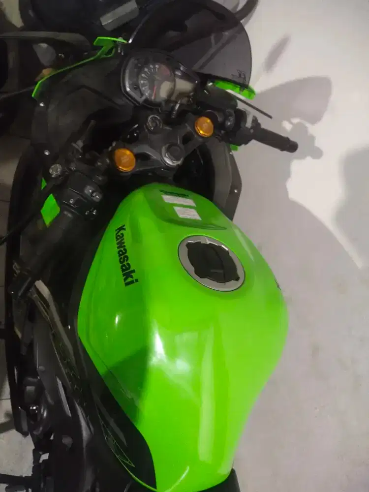 KAWASAKI ZX 250
