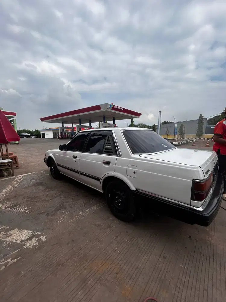 Honda Accord 1983 Bensin
