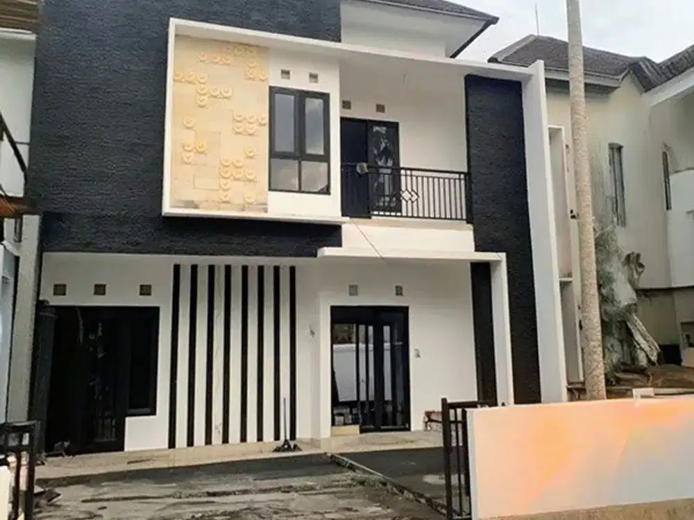 [Amr-154.Jhn] Rumah Baru Gress 2 Lantai Disewakan di Pusat Tabanan – Lingkungan Elit, Aman & Nyaman
