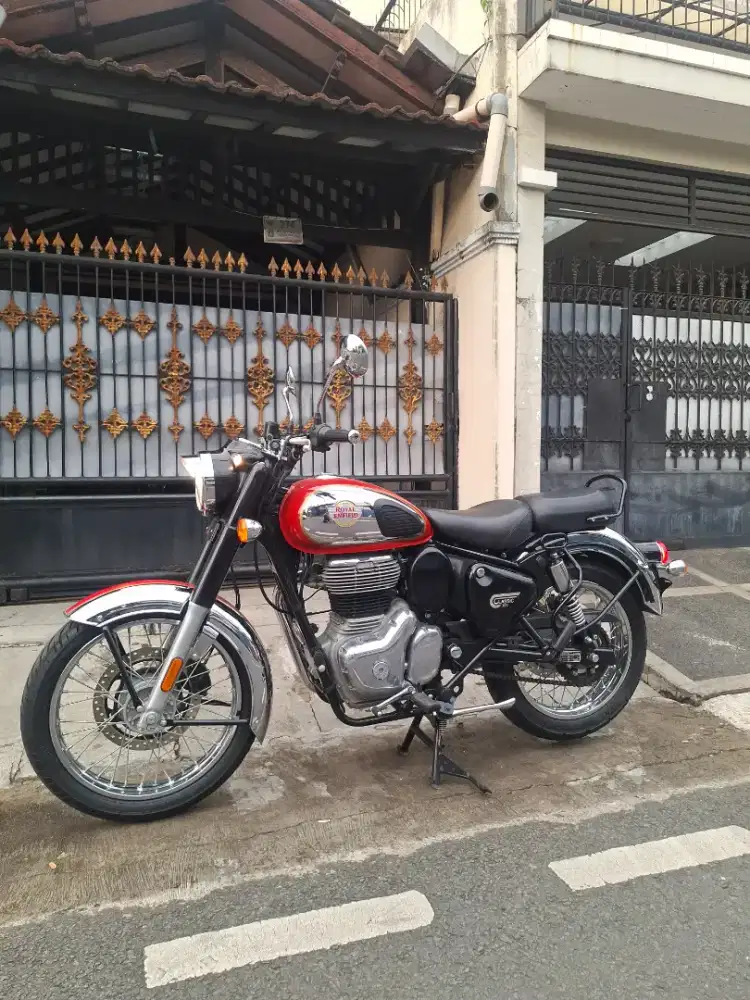 Royal Enfield 350 Reborn Chroom