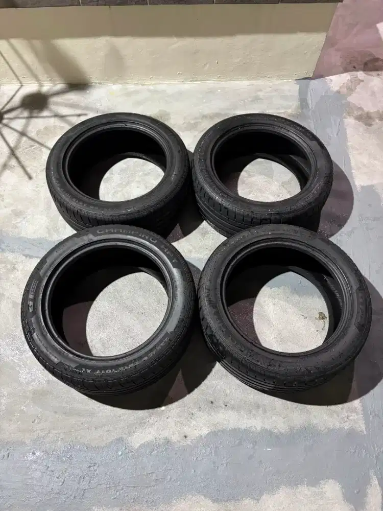 GT RADIAL CHAMPIRO HPY
235/55/R18