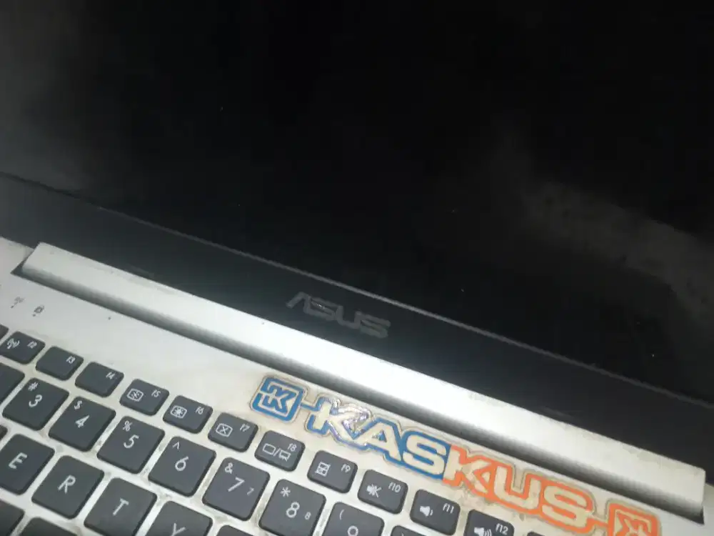 Dijual laptop merk asus windows 10