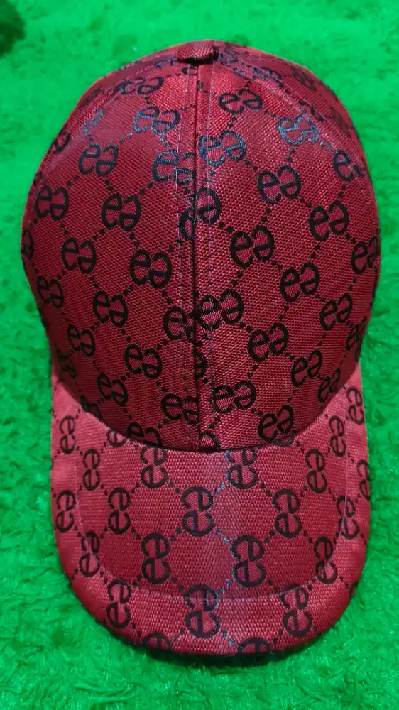 Topi Gucci Red motif batik