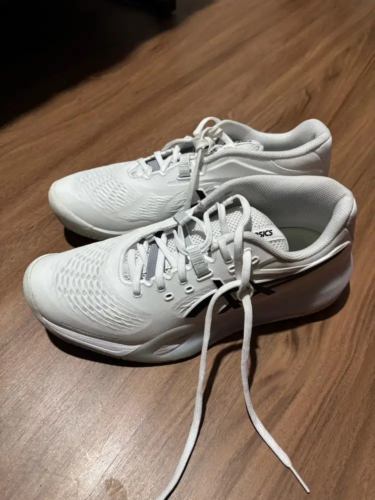 Sepatu tennis padel ASICS Gel Resolution X Clay White Black Size 42