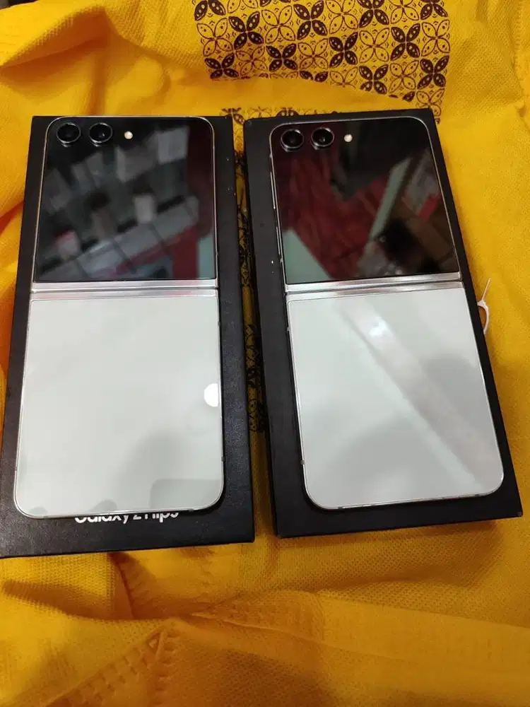Flip 5 8/256 like new full ori