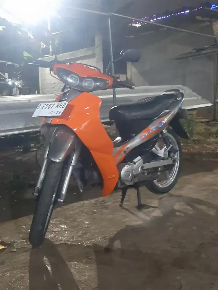 Yamaha Jupiter z Cast Wheel 2005 Orange
