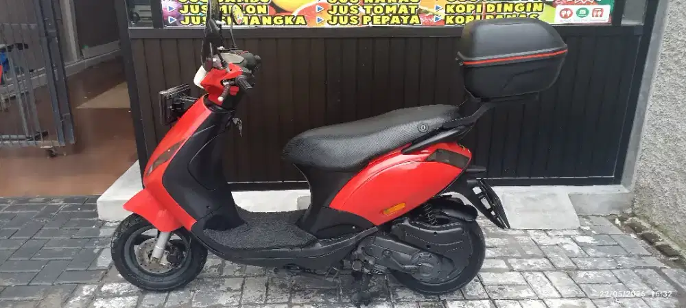 Piaggio Zip 2012