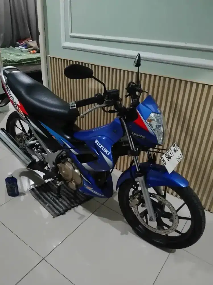 suzuki satria 2005