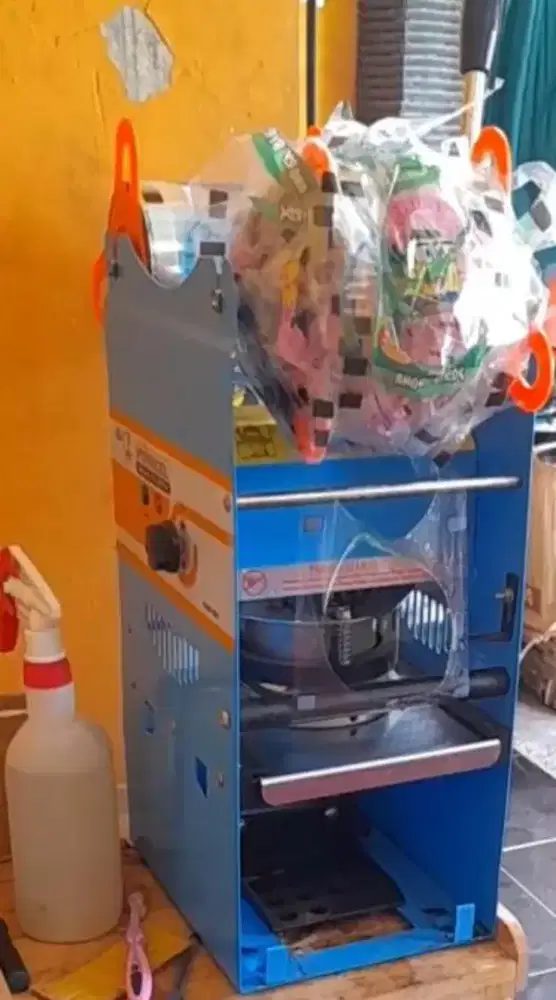 Mesin Cup Sealer