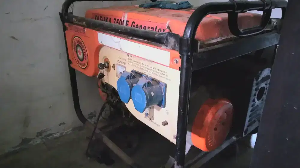 Jual mesin genset generator 7500 watt murah bagus bekas medan