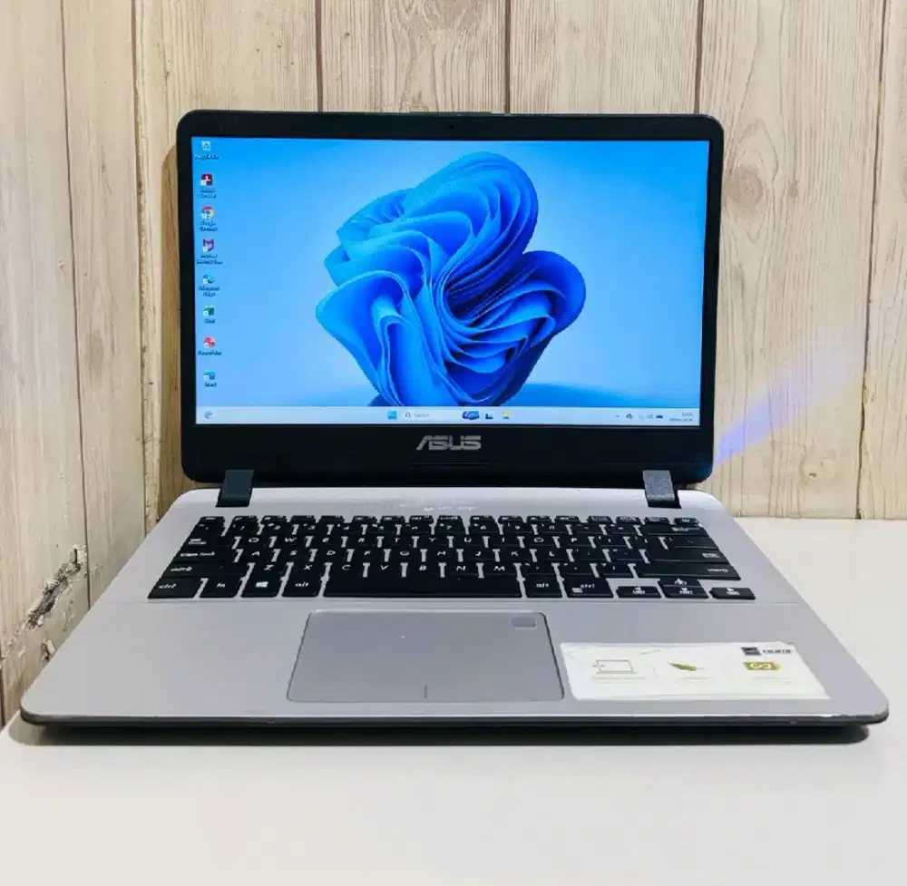 Laptop Asus A407UF Core i5 Gen 8 VGA Nvidia Gaming Editing