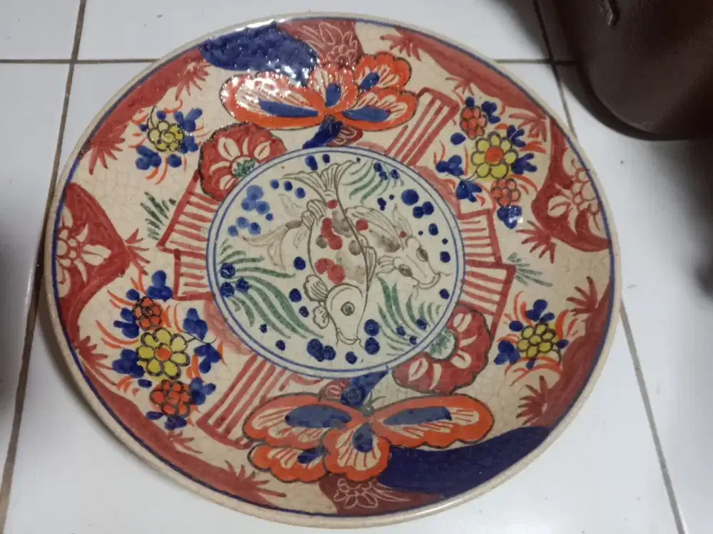 Piring keramik pasangan