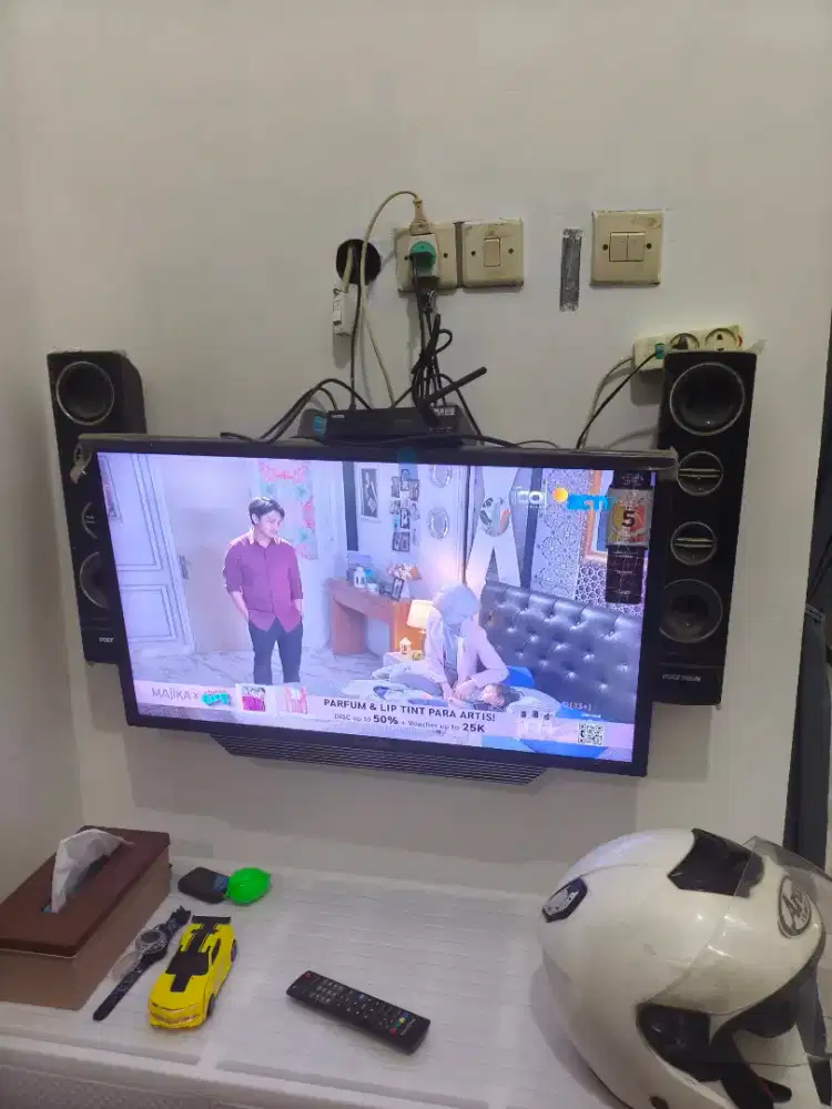 Tv polytron 32 inc + stb apple