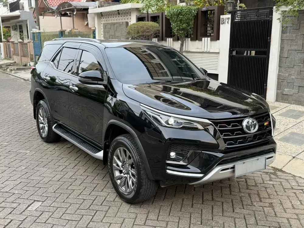 KM 70RIBUAN! (BARCODE SOLAR REDY)  FORTUNER VRZ 2.4 DIESEL 2020 & BEAT