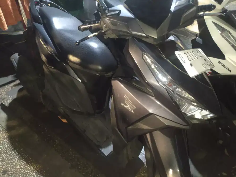 Vario 150 Exclusive  Matte Black