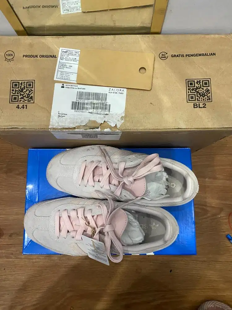Sepatu samba og purpel ukuran 40