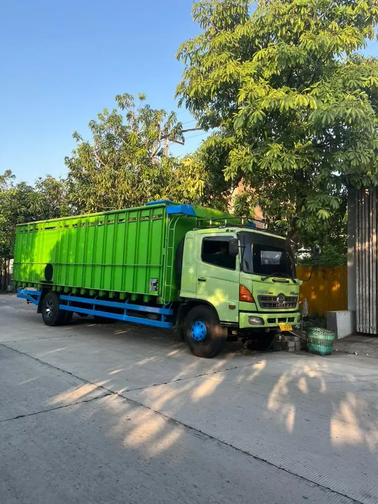 HINO FG235JS 2014, Bak 8m