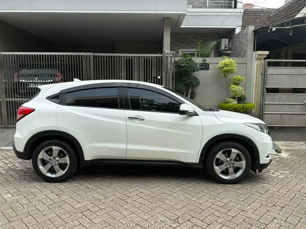 KM 75RB ASLI! HONDA HRV E CVT MATIC 2018 TANGAN PERTAMA PJK 05-2027