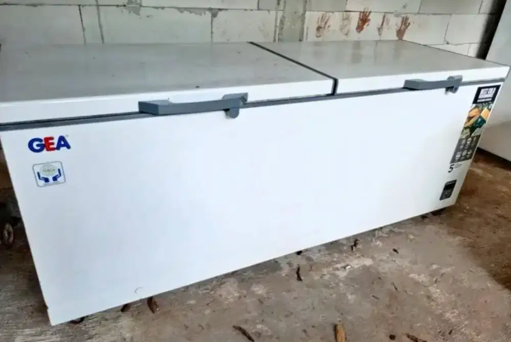 Freezer Gea 750 Liter