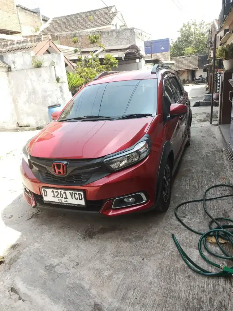 Bismillah.jual honda mobilio
