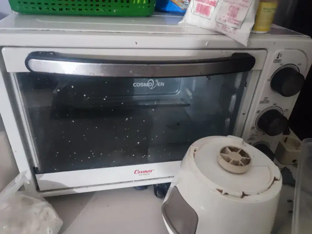 Oven Cosmos co -9923 R