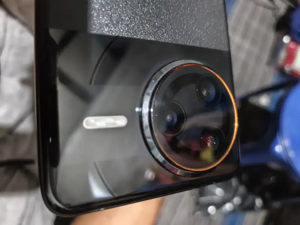 POCO F7 ULTRA 16/528